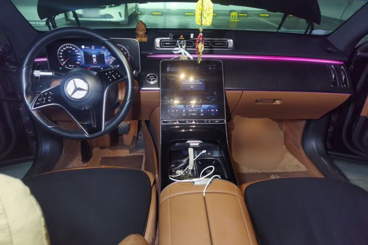 Used Mercedes-Benz S-Class 2021 S 400 L Business Model Center Console