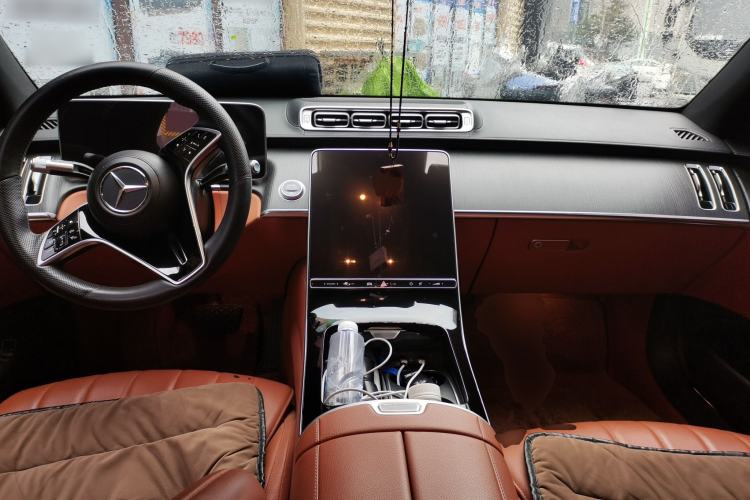 Used Mercedes-Benz S-Class 2021 S 400 L Business Model Center Console