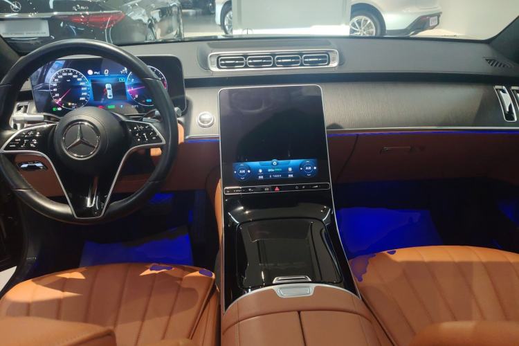 Used Mercedes-Benz S-Class 2021 S 400 L Business Model Center Console