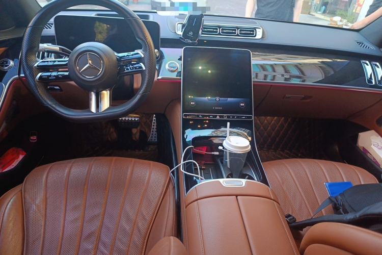 Used Mercedes-Benz S-Class 2021 S 450 L 4MATIC Center Console