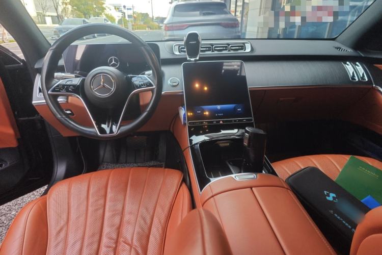 Used Mercedes-Benz S-Class 2021 S 400 L Business Model Center Console