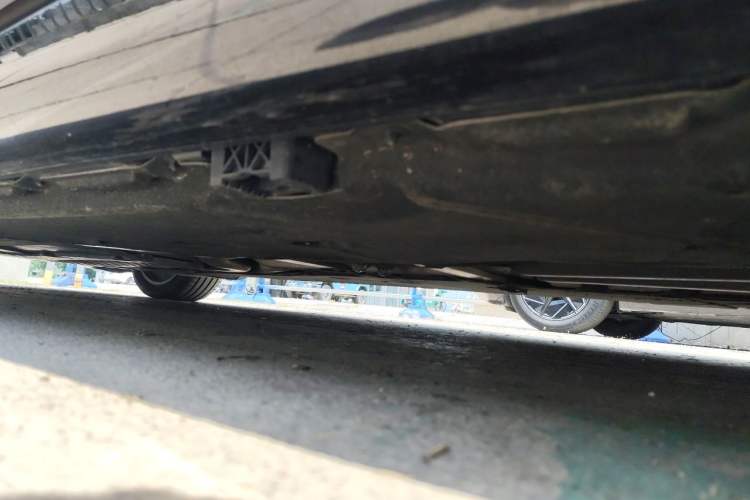 Used Mercedes-Benz S-Class 2021 S 400 L Business Model Chassis Rear Left