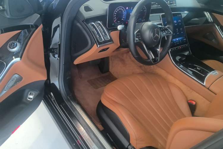 Used Mercedes-Benz S-Class 2021 Restyled S 400 L Luxury Edition Driver Seat