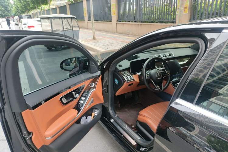 Used Mercedes-Benz S-Class 2021 S 400 L Luxury Model Driver Seat