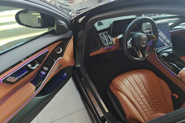 Used Mercedes-Benz S-Class 2021 S 400 L Luxury Model Driver Seat