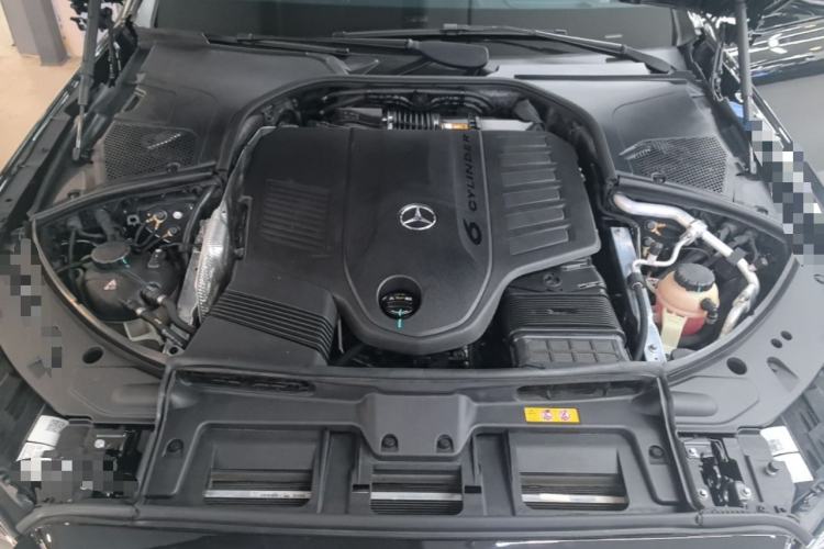 Used Mercedes-Benz S-Class 2021 S 400 L Luxury Model Engine Bay