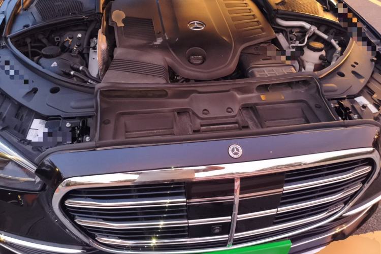 Used Mercedes-Benz S-Class 2021 S 400 L Luxury Model Engine Bay