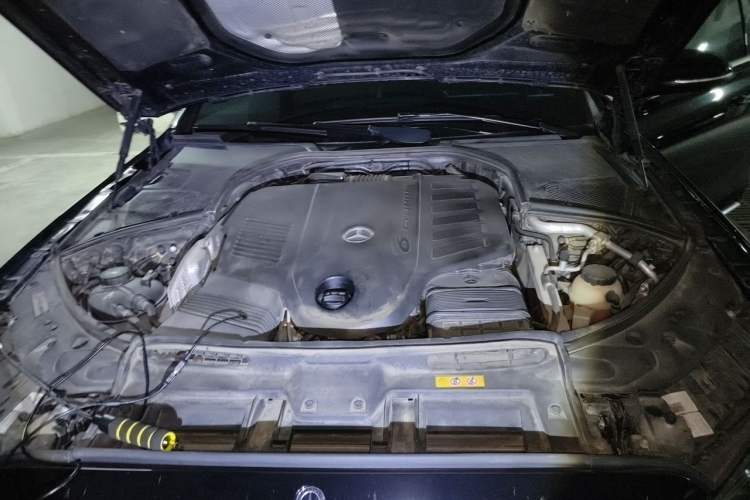 Used Mercedes-Benz S-Class 2021 S 400 L Luxury Model Engine Bay