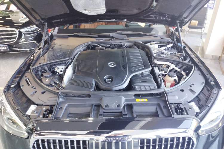 Used Mercedes-Benz S-Class 2021 S 400 L Business Model Engine Bay