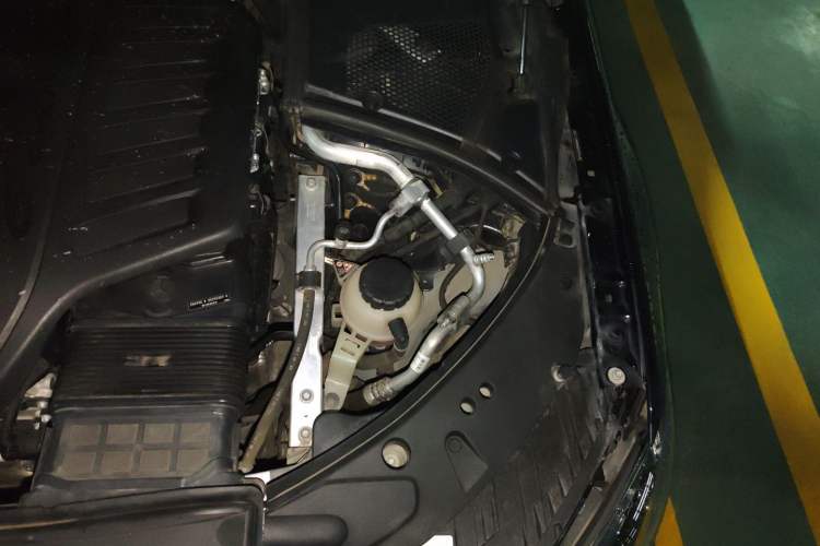 Used Mercedes-Benz S-Class 2021 S 400 L Business Model Engine Bay Left