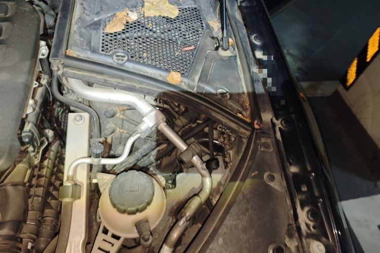 Used Mercedes-Benz S-Class 2021 S 400 L Business Model Engine Bay Left