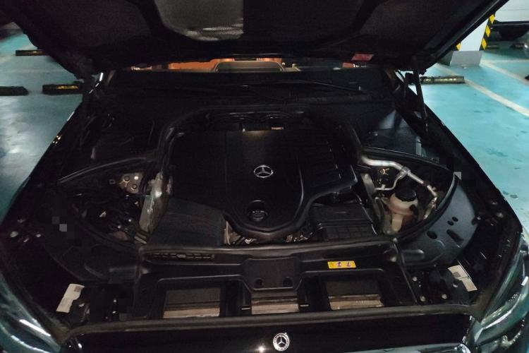 Used Mercedes-Benz S-Class 2021 S 400 L Luxury Model Engine Bay