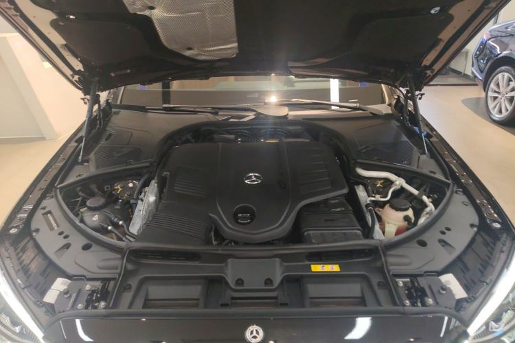 Used Mercedes-Benz S-Class 2021 S 400 L Business Model Engine Bay