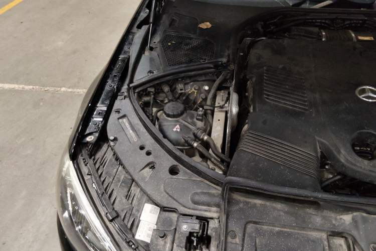Used Mercedes-Benz S-Class 2021 S 450 L Engine Bay Right