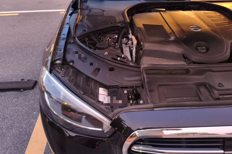 Used Mercedes-Benz S-Class 2021 S 400 L Luxury Model Engine Bay Right