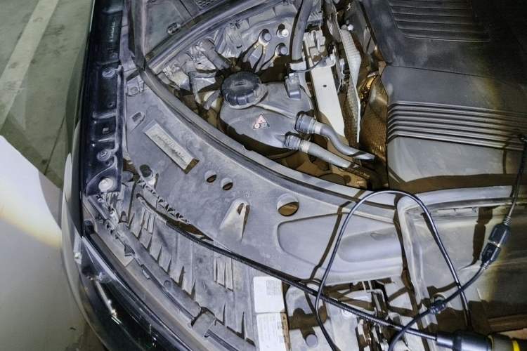 Used Mercedes-Benz S-Class 2021 S 400 L Luxury Model Engine Bay Right