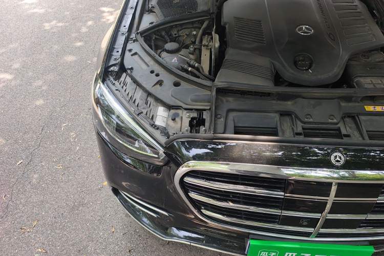 Used Mercedes-Benz S-Class 2021 S 450 L 4MATIC Engine Bay Right