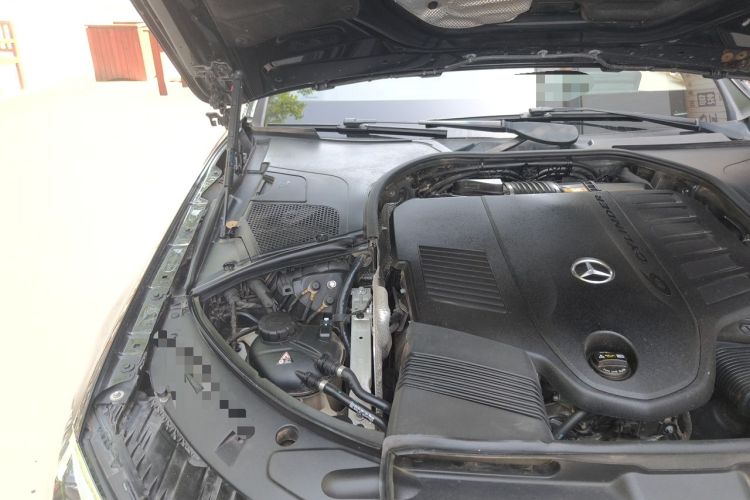 Used Mercedes-Benz S-Class 2021 S 400 L Luxury Model Engine Bay Right