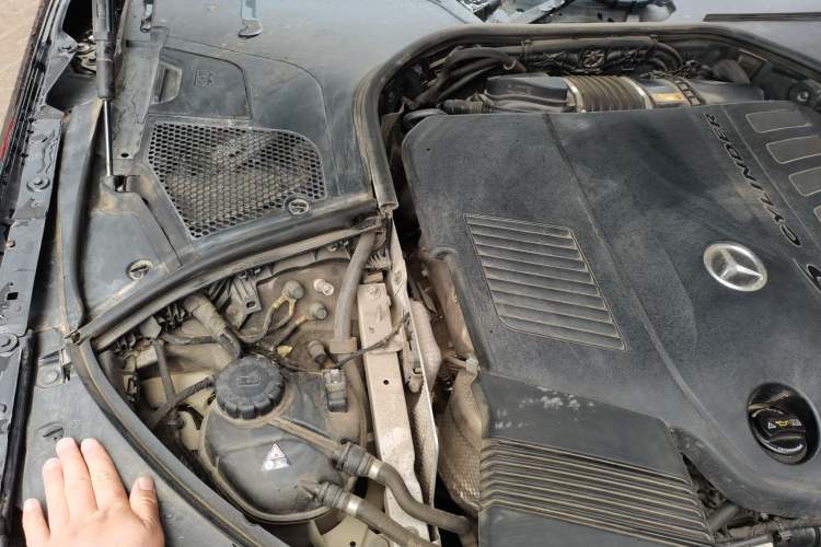 Used Mercedes-Benz S-Class 2021 S 400 L Business Model Engine Bay Right