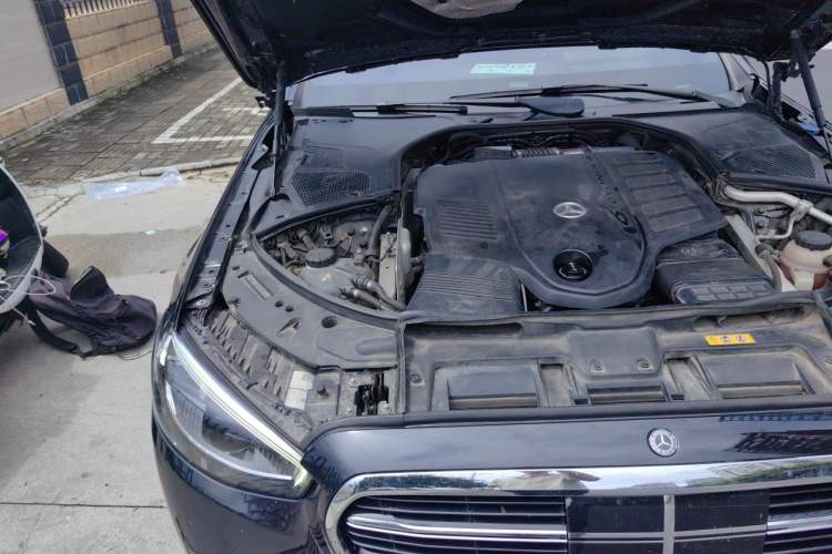 Used Mercedes-Benz S-Class 2021 S 400 L Business Model Engine Bay Right