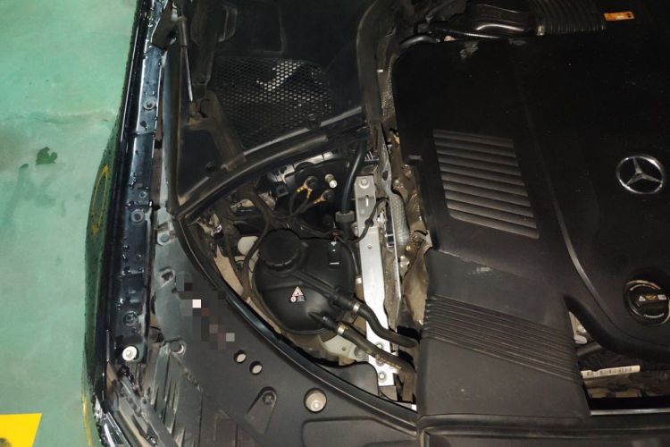 Used Mercedes-Benz S-Class 2021 S 400 L Business Model Engine Bay Right
