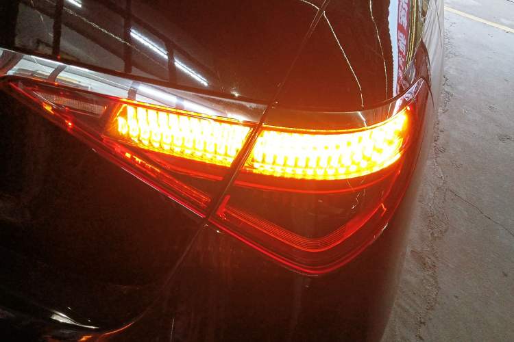 Used Mercedes-Benz S-Class 2021 S 400 L Business Model Exterior 1