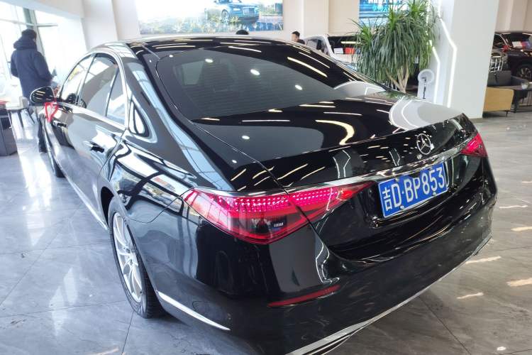 Used Mercedes-Benz S-Class 2021 S 400 L Business Model Exterior 3