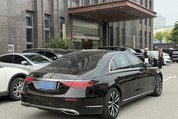 Used Mercedes-Benz S-Class 2021 S 400 L Luxury Model Exterior 3