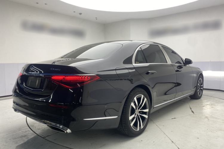Used Mercedes-Benz S-Class 2021 S 400 L Luxury Model Exterior 4