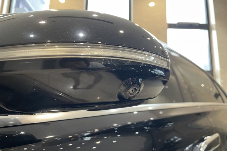 Used Mercedes-Benz S-Class 2021 S 400 L Luxury Model Exterior 4