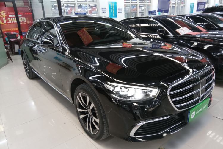 Used Mercedes-Benz S-Class 2021 S 400 L Luxury Model Front Right 45 Deg