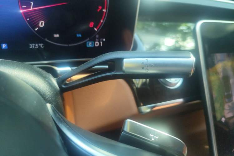 Used Mercedes-Benz S-Class 2021 S 450 L Gear Lever