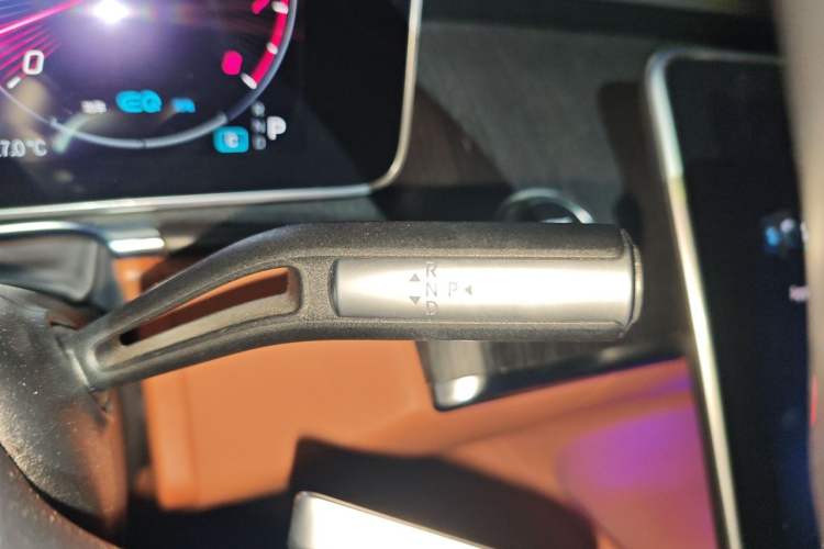 Used Mercedes-Benz S-Class 2021 S 400 L Business Model Gear Lever
