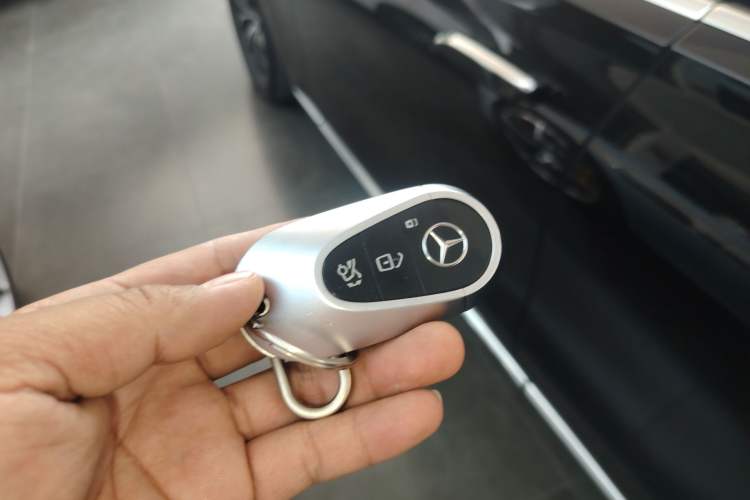 Used Mercedes-Benz S-Class 2021 S 400 L Business Model Interior 1