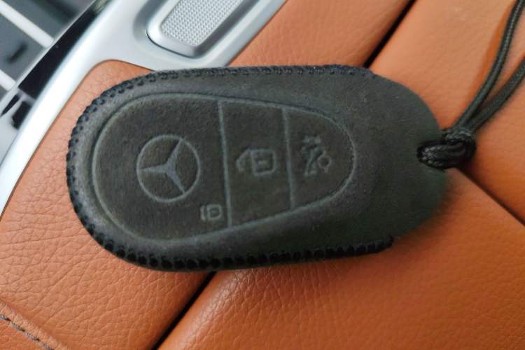 Used Mercedes-Benz S-Class 2021 Restyled S 400 L Luxury Edition Interior 1