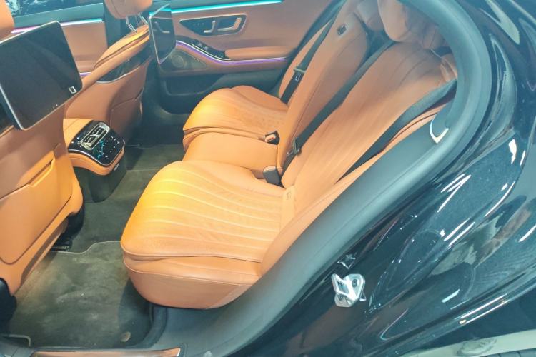 Used Mercedes-Benz S-Class 2021 S 400 L Luxury Model Interior 1