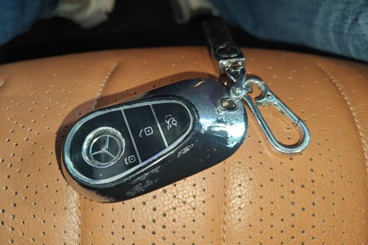 Used Mercedes-Benz S-Class 2021 S 400 L Luxury Model Interior 1