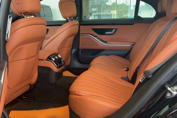 Used Mercedes-Benz S-Class 2021 S 400 L Business Model Interior 2