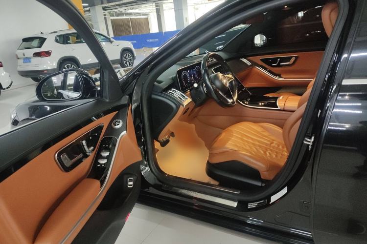 Used Mercedes-Benz S-Class 2021 S 400 L Business Model Interior 3