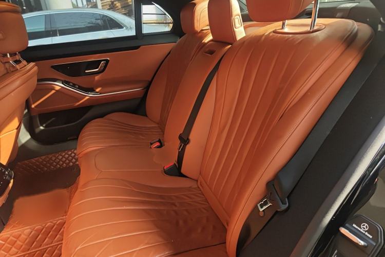 Used Mercedes-Benz S-Class 2021 S 400 L Business Model Interior 4