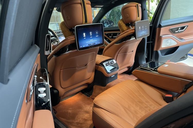 Used Mercedes-Benz S-Class 2021 S 400 L Luxury Model Interior 4