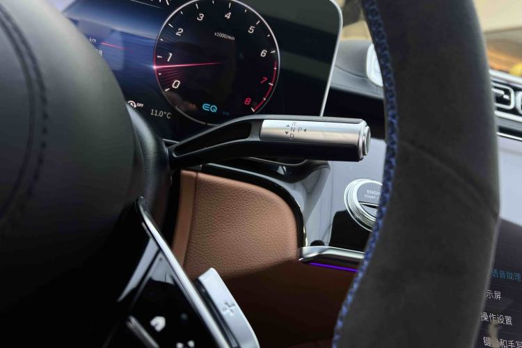 Used Mercedes-Benz S-Class 2021 S 400 L Luxury Model Interior 5