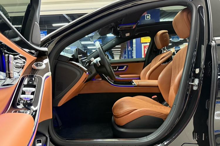 Used Mercedes-Benz S-Class 2021 S 450 L Interior 6