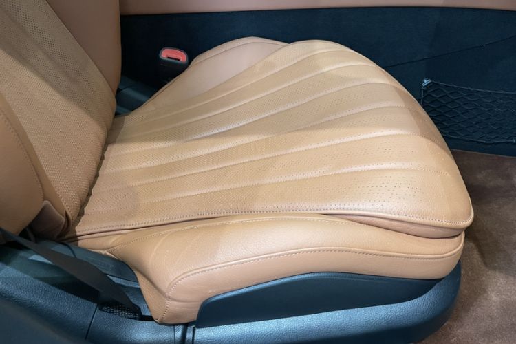 Used Mercedes-Benz S-Class 2021 S 400 L Luxury Model Interior 6