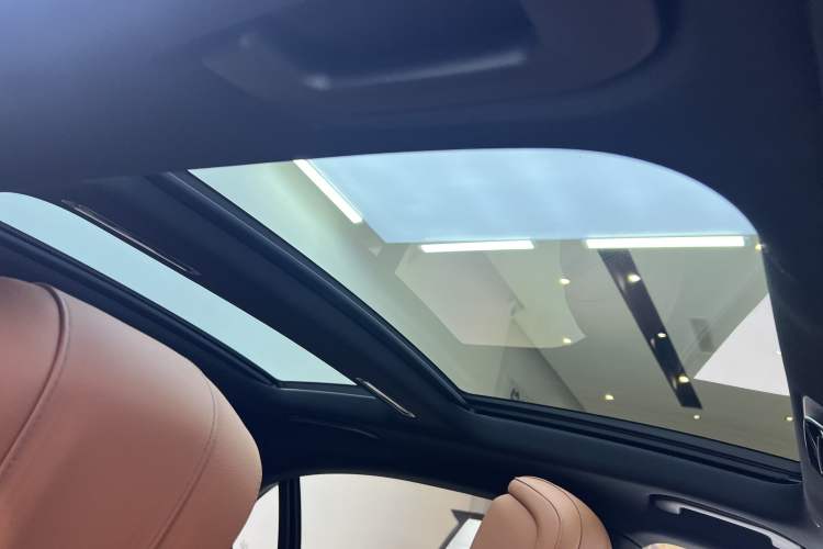 Used Mercedes-Benz S-Class 2021 S 450 L 4MATIC Interior 7
