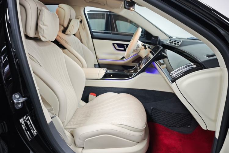 Used Mercedes-Benz S-Class 2021 S 450 L 4MATIC Interior 9