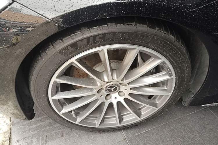 Used Mercedes-Benz S-Class 2021 S 450 L 4MATIC Left Front Wheel Hub