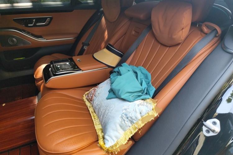 Used Mercedes-Benz S-Class 2021 S 450 L Left Rear Seat