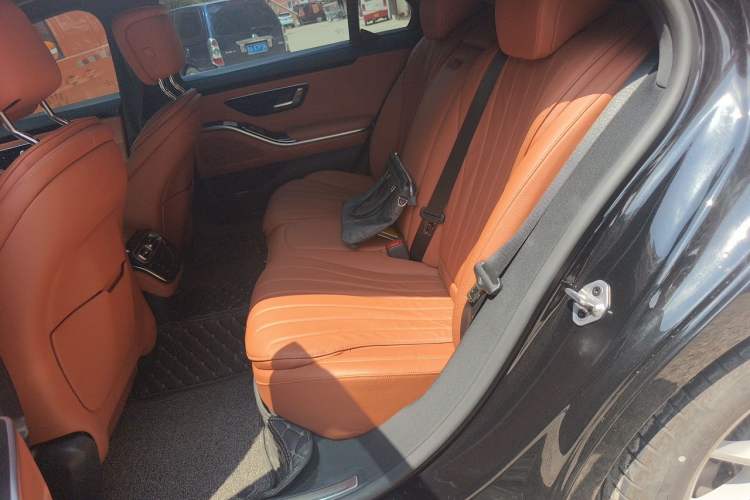 Used Mercedes-Benz S-Class 2021 S 400 L Business Model Left Rear Seat