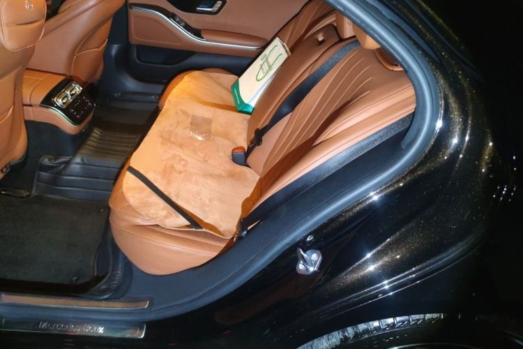 Used Mercedes-Benz S-Class 2021 S 400 L Business Model Left Rear Seat